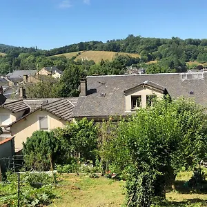 chez-charlotte-et-michel.midi-pyreneeshotels.com/